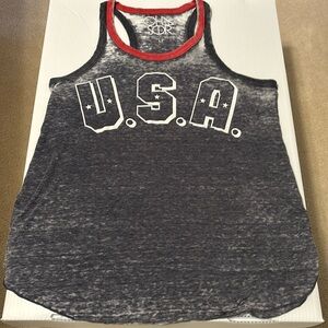 another comfy CHASER tee♥️ that show your true colors